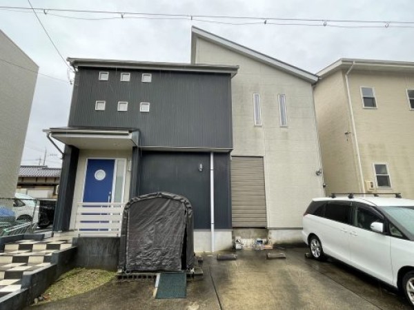 【瀬戸市】外壁のつなぎ目の劣化を気にされていたお宅で塗装工事を行いました。サムネイル