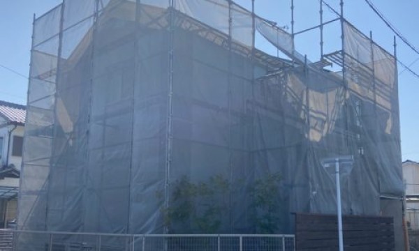 【尾張旭市】1階と2階で分けたツートンデザインでの外壁塗装サムネイル