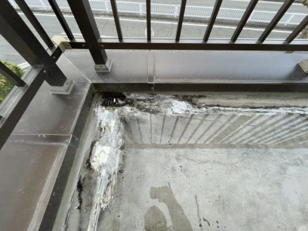 【尾張旭市】外壁塗装を行わせて頂いたお宅で防水工事サムネイル