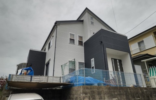 ［瀬戸市］外壁塗装・屋根カバー工法工事　Ｓ様邸サムネイル