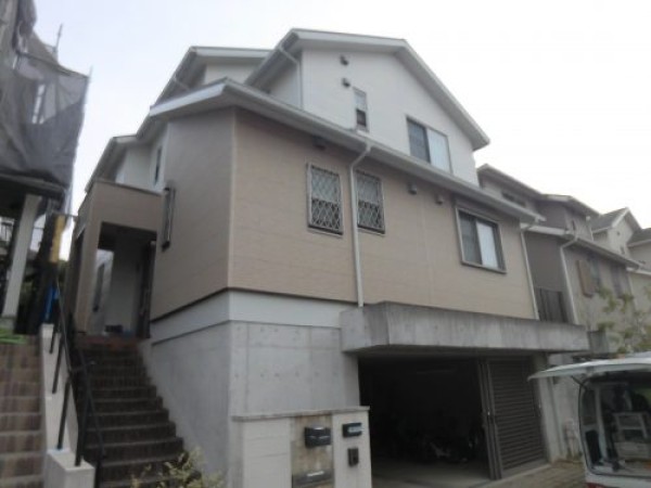 【名古屋市守山区】屋根塗装をご検討のお宅で建物調査サムネイル