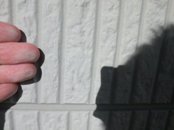 【瀬戸市】外壁が変形しているお宅で建物調査サムネイル