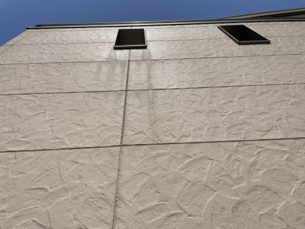 【長久手市】タイル模様の外壁を張られているお宅で建物調査サムネイル