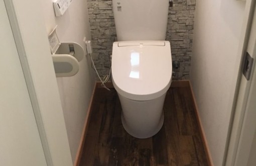 トイレ交換施工後