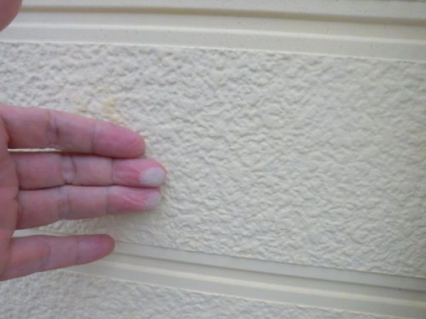 【豊田市】屋根にひび割れが見られるお宅で建物調査サムネイル