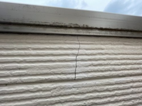 【尾張旭市】築１２～１３年前後のお宅で外壁塗装の見積もり調査サムネイル