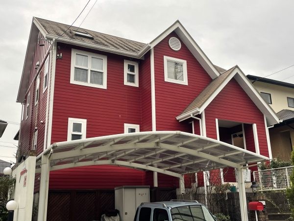 ネイビー・ブルーの外壁のメリット・デメリットを解説！施工事例も紹介サムネイル