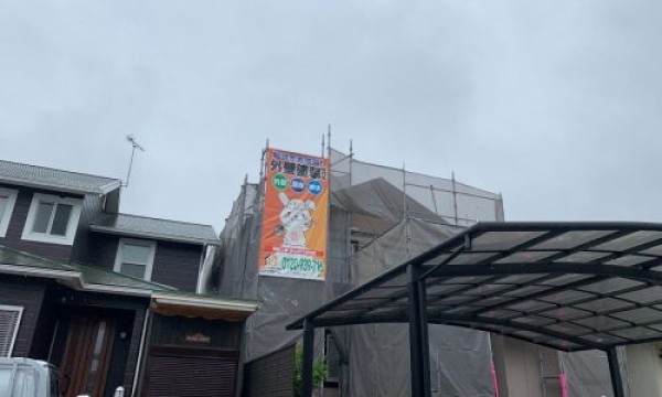 外壁と屋根の塗り替えとベランダ防水のメンテナスサムネイル