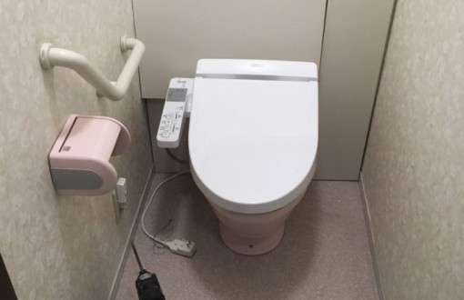 トイレ交換施工前