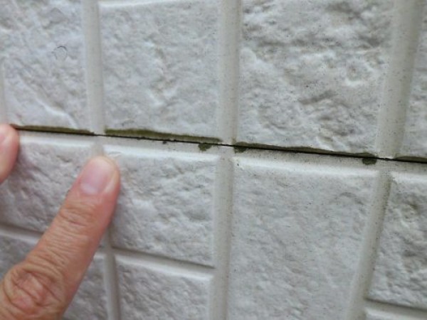 【豊田市】築１０年のお宅で外壁塗装の見積もり調査サムネイル