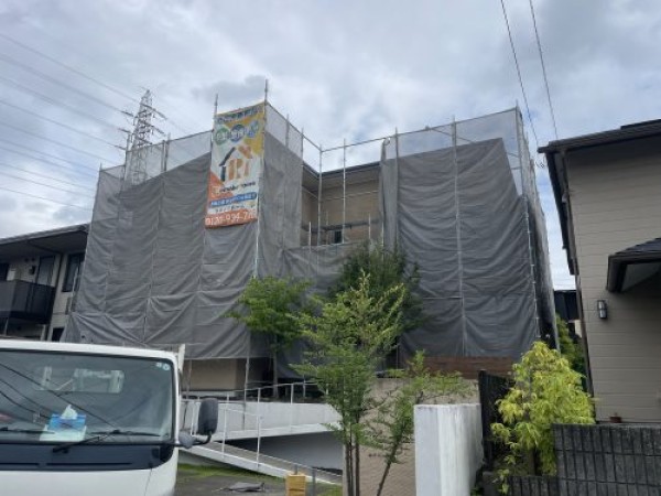 【名古屋市守山区】ジョリパットが塗られているお宅で外壁塗装と防水工事サムネイル