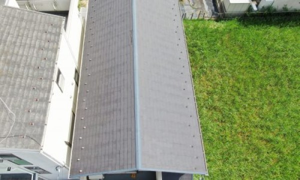【尾張旭市】スレート屋根が一部欠落してしまったお宅で屋根の調査サムネイル