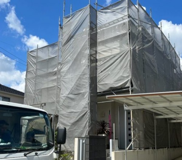 【豊田市】タイル模様のお宅で外壁と屋根の塗り替え工事を行わせて頂きました。サムネイル