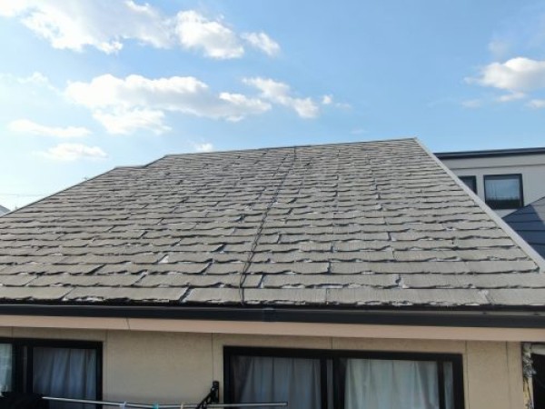 【尾張旭市】屋根の表面がベロベロに剥がれているお宅で建物調査のご依頼を頂きました。サムネイル