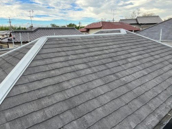 【尾張旭市】築23年のスレート屋根のお宅で屋根カバー工法工事を行わせて頂きましたサムネイル