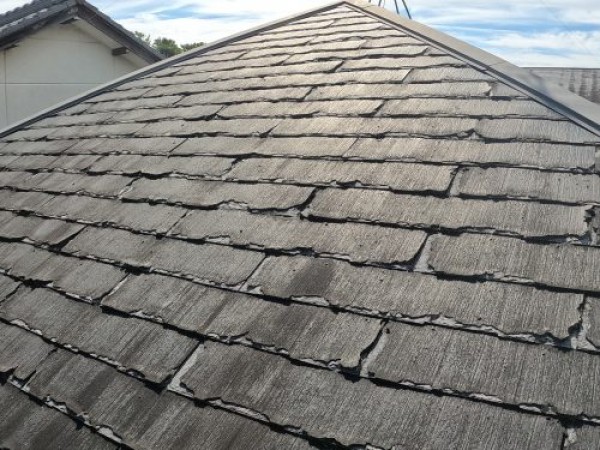 屋根のメンテナスをご検討されているお客様よりお問合せを頂きましたので屋根調査に行ってきました。サムネイル