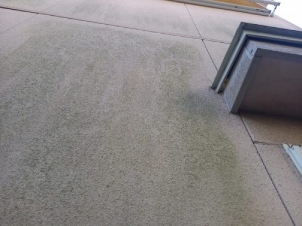 リシン吹きとタイル模様のサイディング外壁のお宅で建物調査を行わせて頂きましたサムネイル