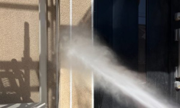 外壁塗装で色を変えてお家の雰囲気が変わったお宅のご紹介ですサムネイル