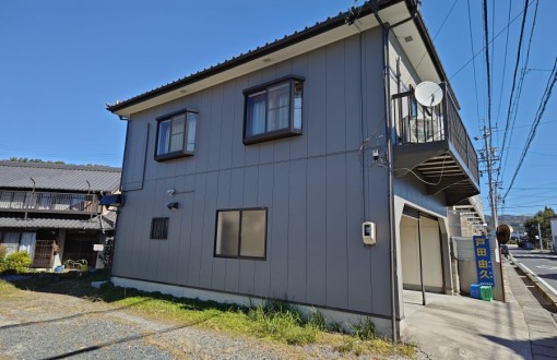 外壁塗装施工エスケープレミアムシリコン