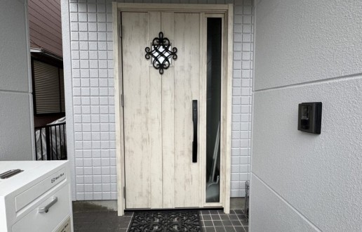 ［豊田市］玄関ドアカバー工法工事　M様邸サムネイル