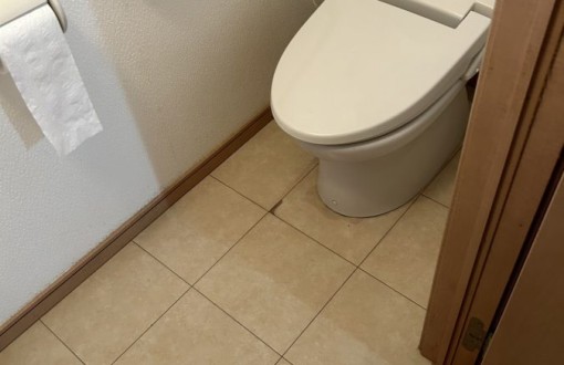 トイレ施工前