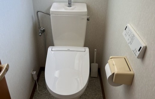 ［瀬戸市］シャワートイレ交換工事　N様邸サムネイル