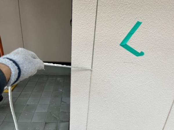 和風住宅のお宅で外壁塗装を行いました。前回塗装有りのお宅です。サムネイル