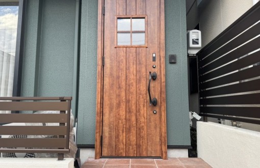玄関ドア施工後