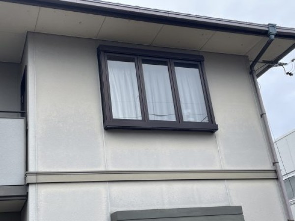 大手ハウスメーカーのお宅で建てられているお客様から外壁塗装のお見積りのご依頼を頂きましたサムネイル