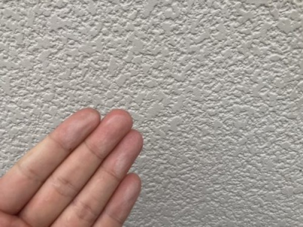 再塗装をご検討のお客様のお宅で建物調査をさせて頂きましたサムネイル