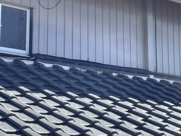 外壁にトタンが張られているお宅で外壁塗装の為の建物調査に行ってきましたサムネイル