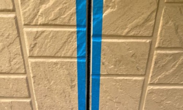 豊田市におけるトヨタホームのリフォーム事例：外壁塗装と屋根カバー工法サムネイル