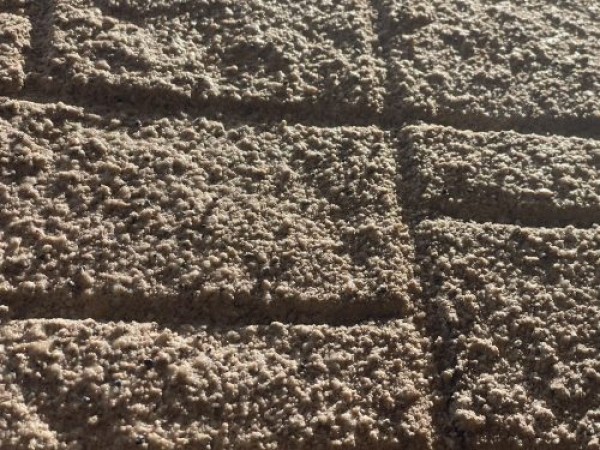 瀬戸市で外壁塗装：セラミック塗装からの再塗装事例サムネイル