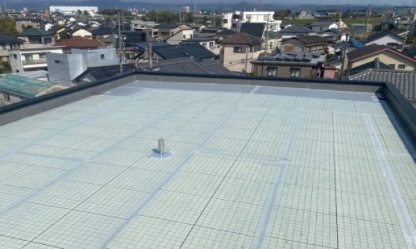 豊田市でベランダ防水と屋上防水メンテナンスを行わせて頂きましたサムネイル