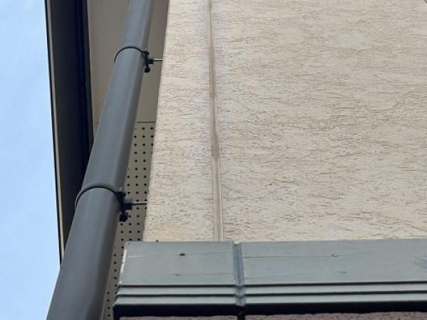 瀬戸市の築17年のお宅で見積り依頼：外壁塗装のポイントと修繕提案サムネイル