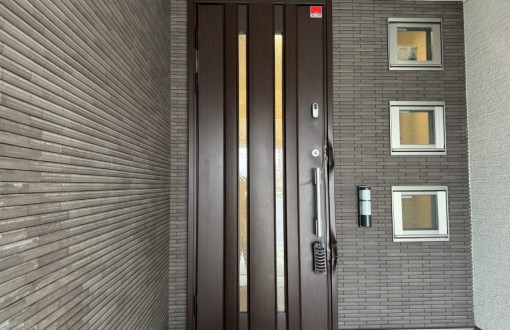 玄関ドア施工前