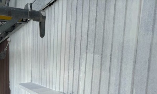 【豊田市】築30年のトタン・モルタル外壁をRHピュアフレックス無機で塗装サムネイル