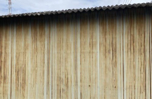 豊田市の倉庫塗装：吹付けによる高耐久性の施工法　サムネイル