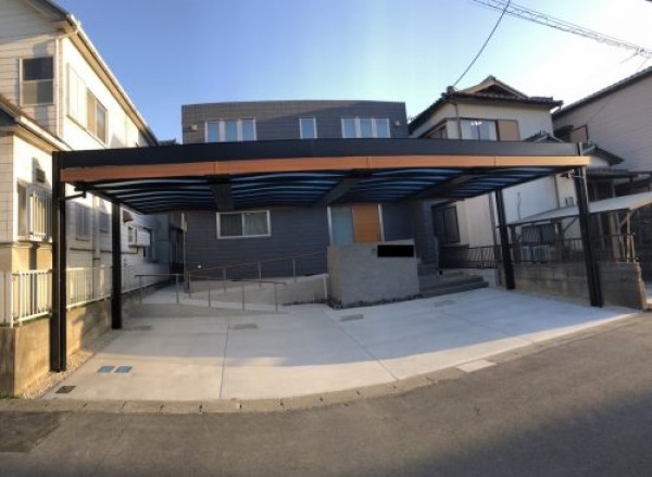 【海部郡蟹江町】カーポート設置工事で快適な車庫スペースを実現！施工事例とメリットを徹底解説サムネイル