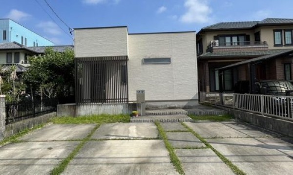 【尾張旭市】カーポート設置　LIXILカーポートSC で叶えるおしゃれで快適な暮らしサムネイル