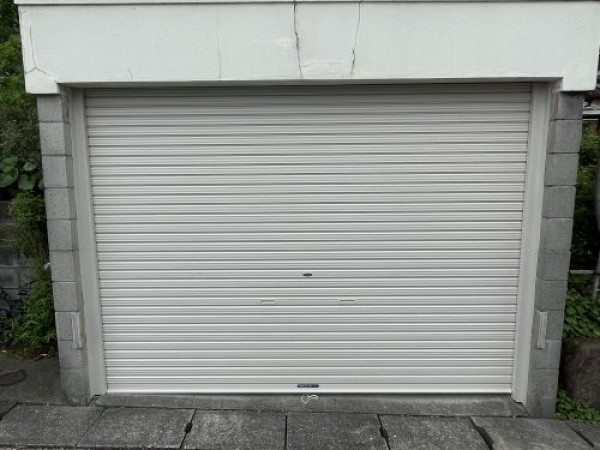 【日進市】劣化したシャッターを最新型に交換し快適な暮らしを実現！サムネイル
