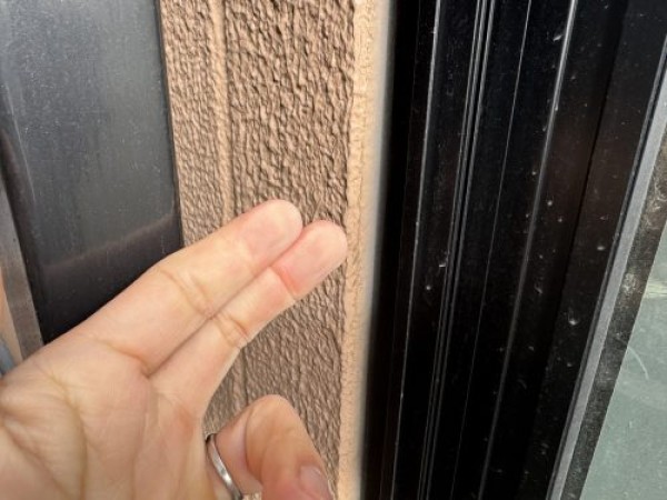 【瀬戸市の外壁塗装】チョーキング現象・ひび割れ対策で住まいを長持ちさせる方法サムネイル