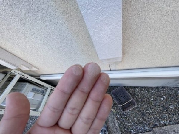 【尾張旭市】外壁塗装, 築15年の家に初めての外壁塗装！劣化症状と塗り替えのタイミングとは？サムネイル