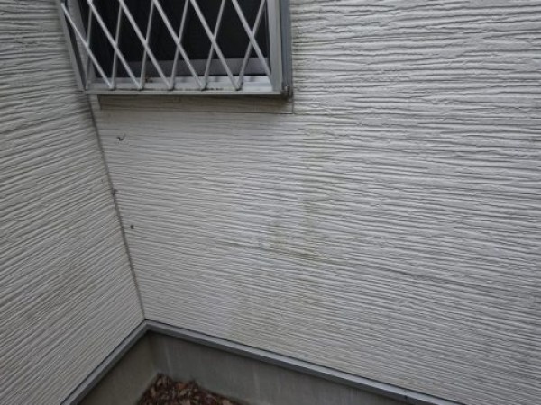 【瀬戸市】外壁塗装前の現地調査　チョーキング現象・クラックに要注意！サムネイル