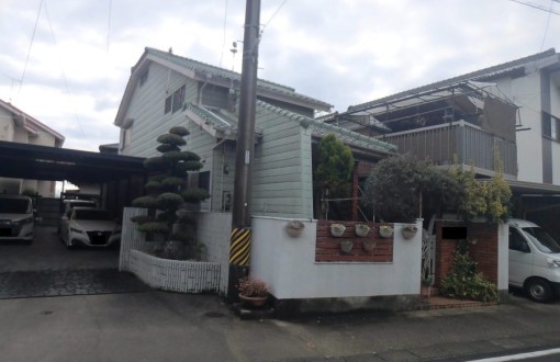 外壁塗装施工前_金属サイディングボード