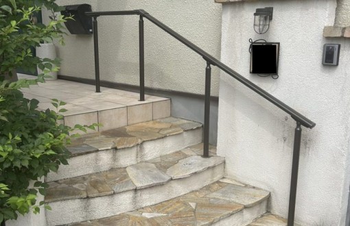 手摺新設　施工後