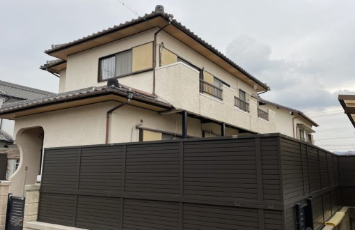 外壁塗装　施工前　モルタル・トタン