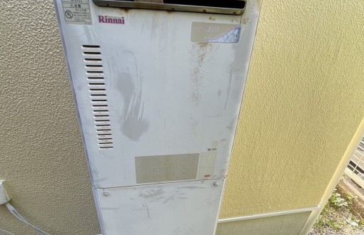 ガス給湯器交換　施工前