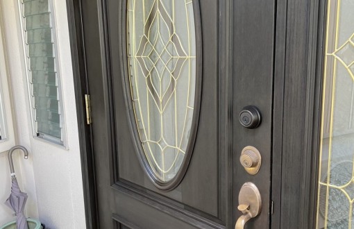 施工後　ドア塗装