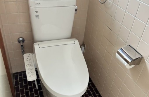 トイレ交換施工後